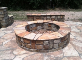 Outdoor Fireplaces/Firepits