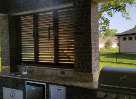 Outdoor Kitchen